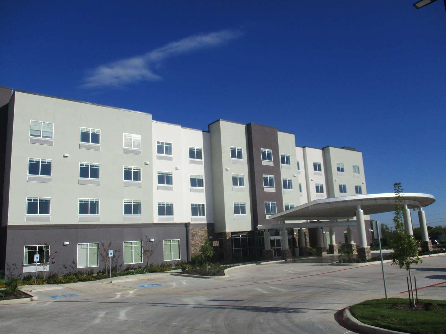 Best Western Plus Roland Inn & Suites San Antonio Exterior photo